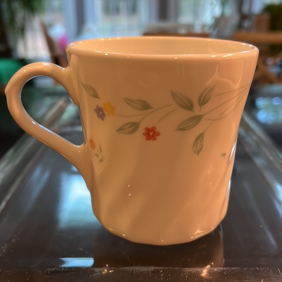 Corning Corelle English Meadow Flat Cup / Mug Swirl Floral.  Set of 2. - Picture 7 of 13